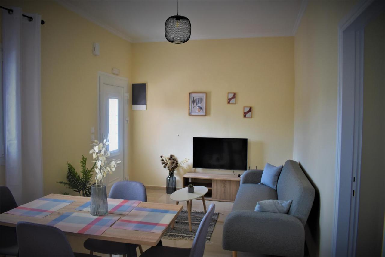 Christina'S Apartment 2 คอนโตกาลิ ภายนอก รูปภาพ